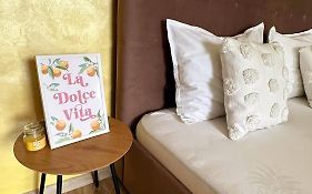 Eral Apartment Mamaia